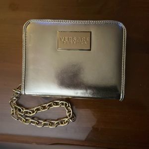 Versace Parfum wrist wallet ⭐️